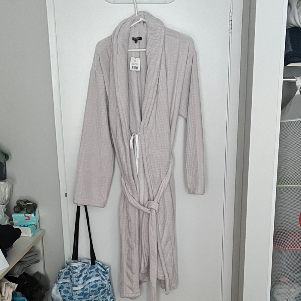 Women's Cozy off-white Robe